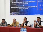 M Loutfie Hidayat, Manager IPC TPK Area Pontianak menyampaikan evaluasi berthing window 2025 kepada para stakeholder kepelabuhanan di wilayah Pontianak